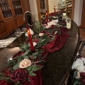 Lot of 4 Lings Moment Romantic Marsala 6
Foot Garland wedding decor